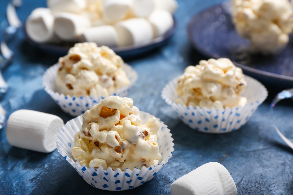 Popcorn & Marshmallows