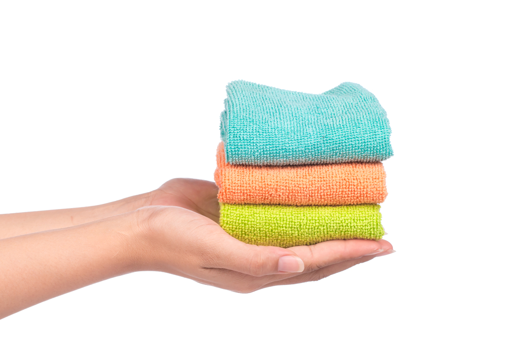 Use Reusable Cloth Towels