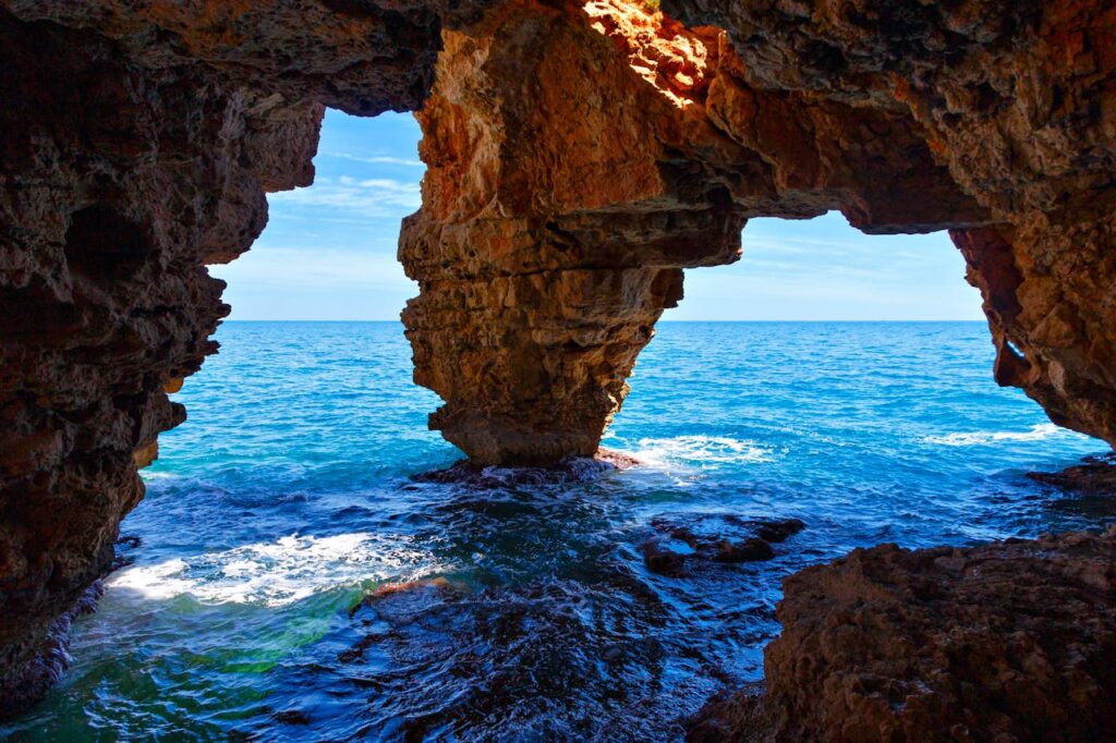 Cala Mitjana, Spain 