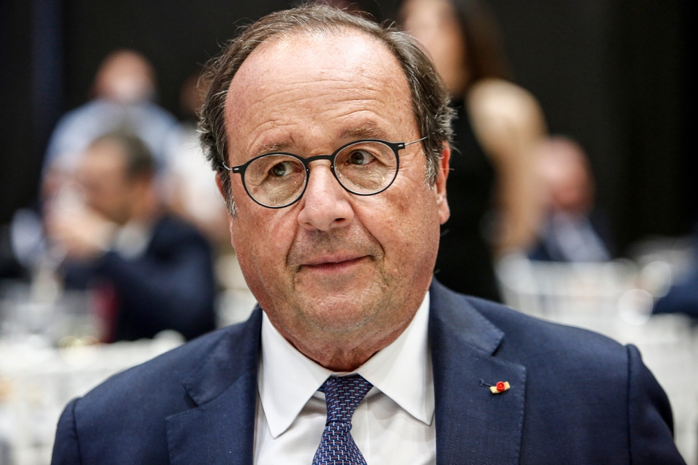 François Hollande - Court Clerk