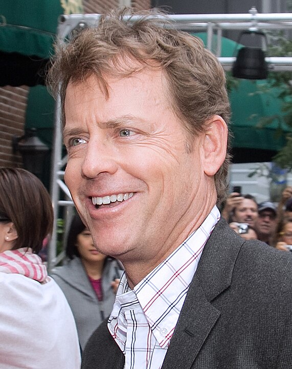 Greg Kinnear