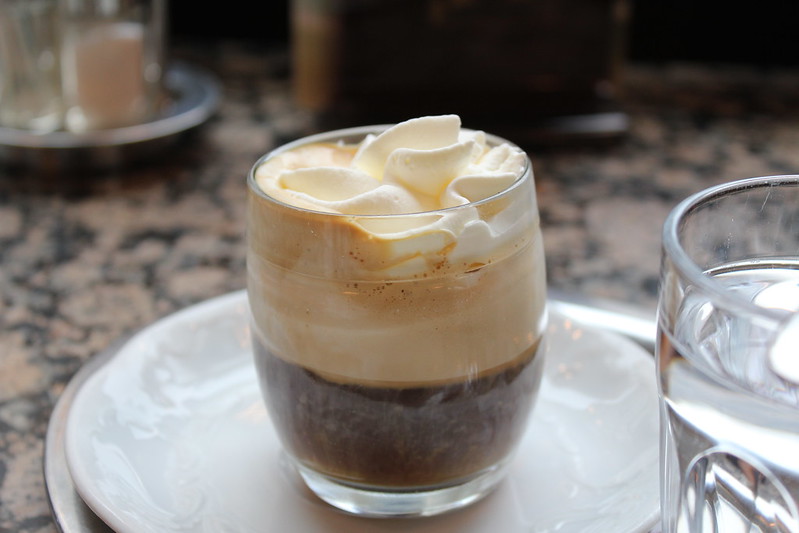 Vienna Coffee (Espresso Machine with Whipped Cream)