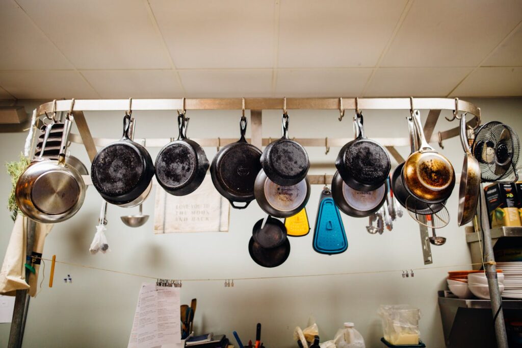 Expandable Pot Racks