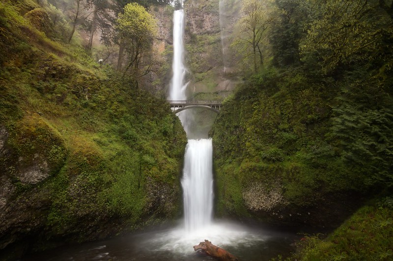 Multnomah Falls, USA