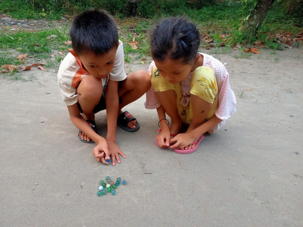 Playing with Marbles