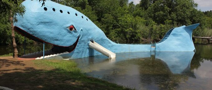 The Blue Whale (Catoosa, Oklahoma)