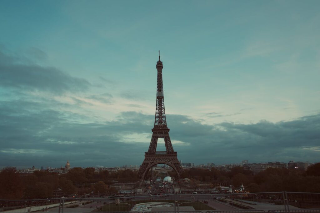 The Secret Apartment in the Eiffel Tower