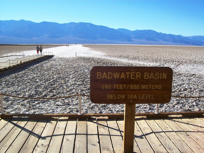 Badwater Basin Road, Death Valley, USA