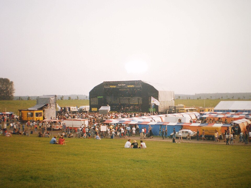 Nirvana at Reading Festival (1992)