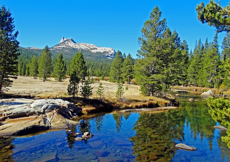 River View Lodge, California