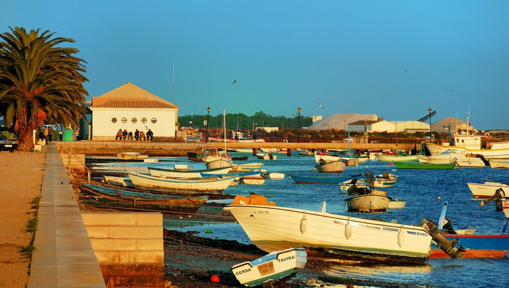 Santa Luzia, Algarve