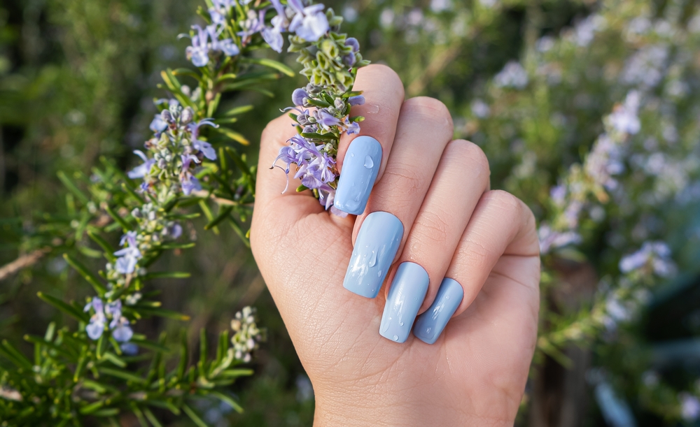 16 Top Nail Polish Shades for a Summery Vibe
