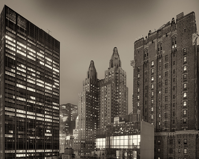 Waldorf Astoria, Chicago