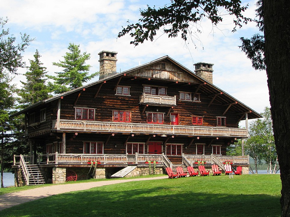 Cozy Farmhouse Cabin, Catskills, New York