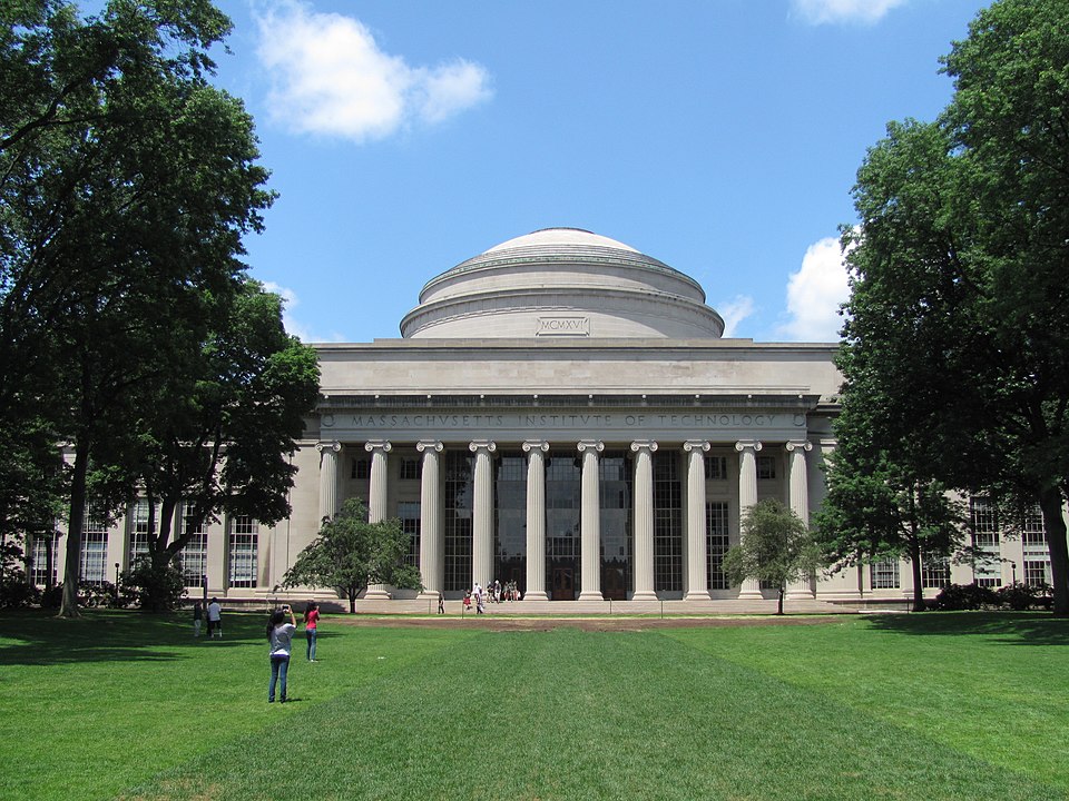 Massachusetts Institute of Technology (MIT) – USA