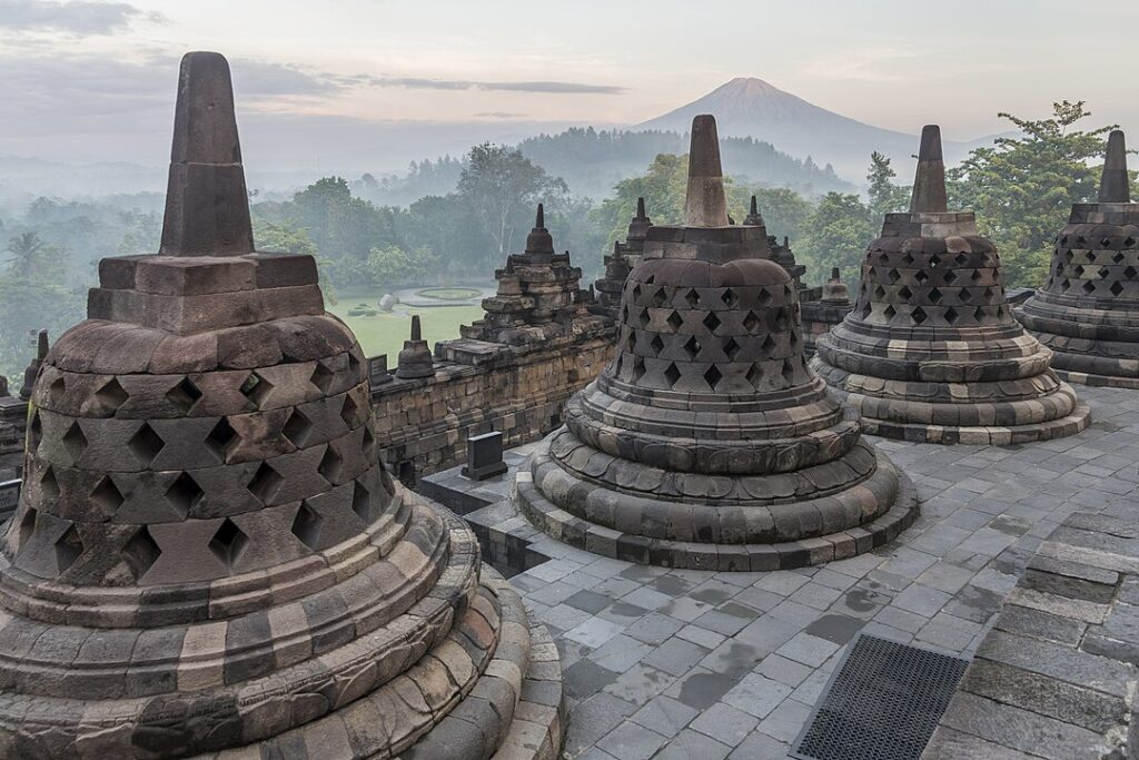 Borobudur (Indonesia)