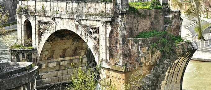 The Ponte Rotto (Rome, Italy)