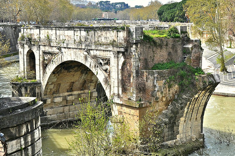 The Ponte Rotto (Rome, Italy)