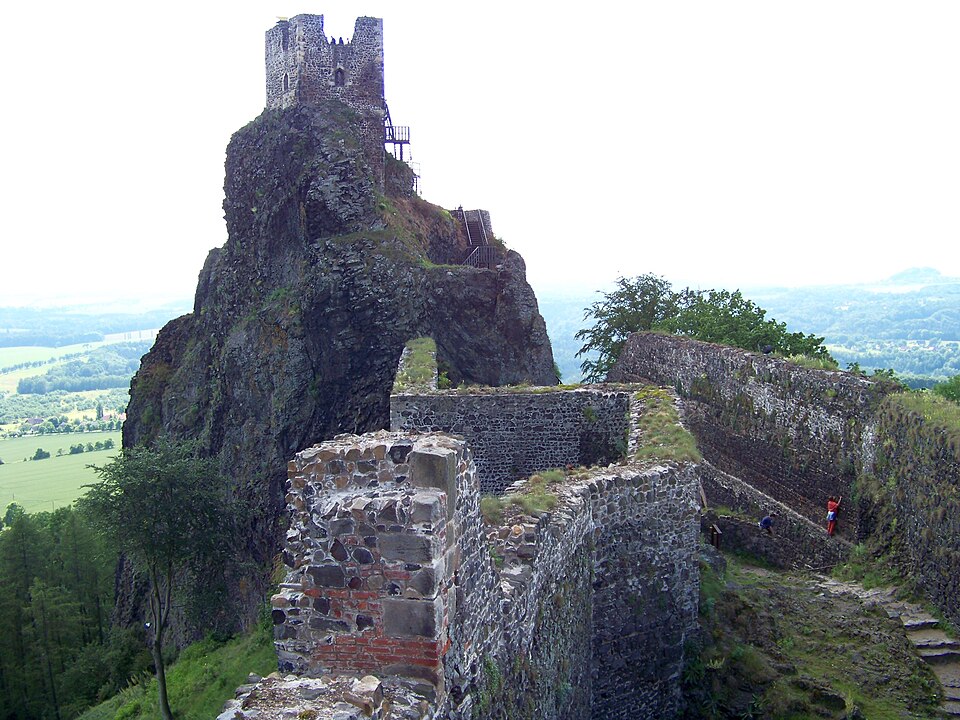 Trosky Castle (Czech Republic)